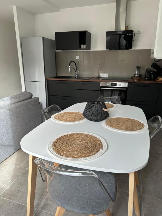 Appartement Avec Terrasse Au Puy Le Puy-en-Velay Екстер'єр фото