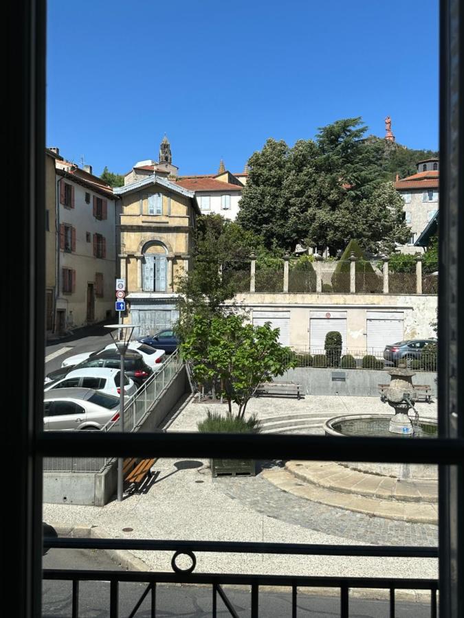 Appartement Avec Terrasse Au Puy Le Puy-en-Velay Екстер'єр фото